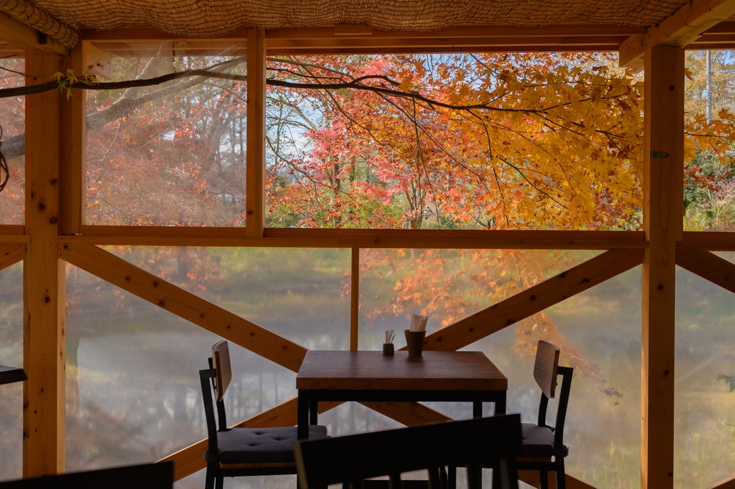 とらっせバイキングテラス席ギャラリー